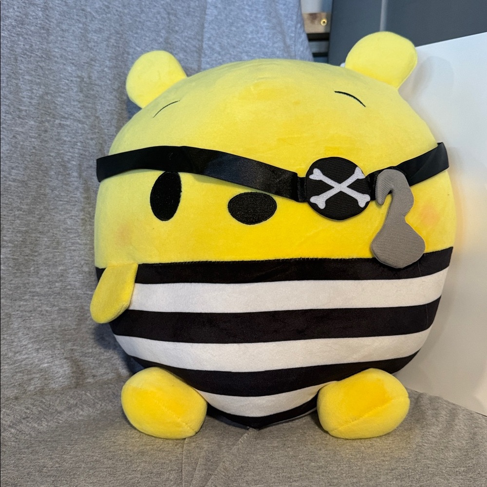 Disney Winnie the Pooh Pirate Plush Squish
